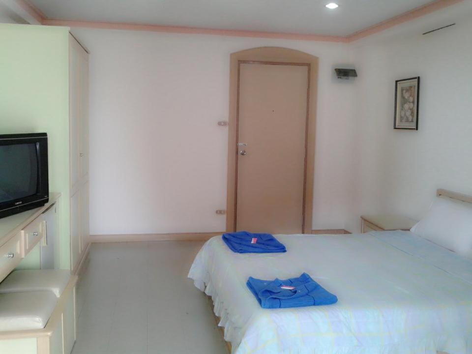 M In Korat Service Apartment Nakhonratchasima Buitenkant foto