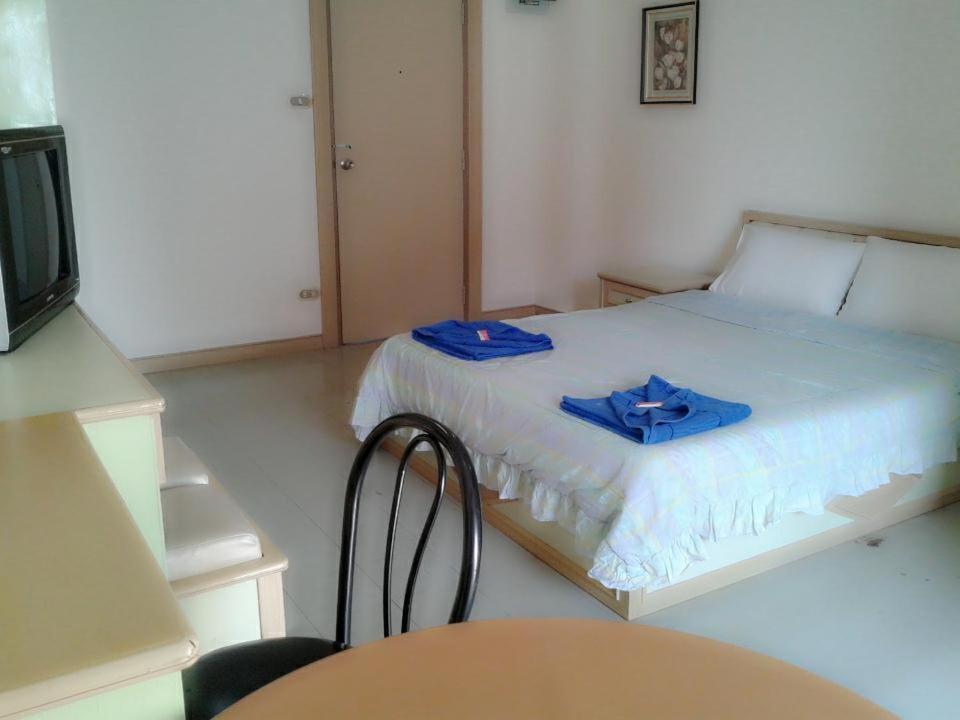 M In Korat Service Apartment Nakhonratchasima Buitenkant foto