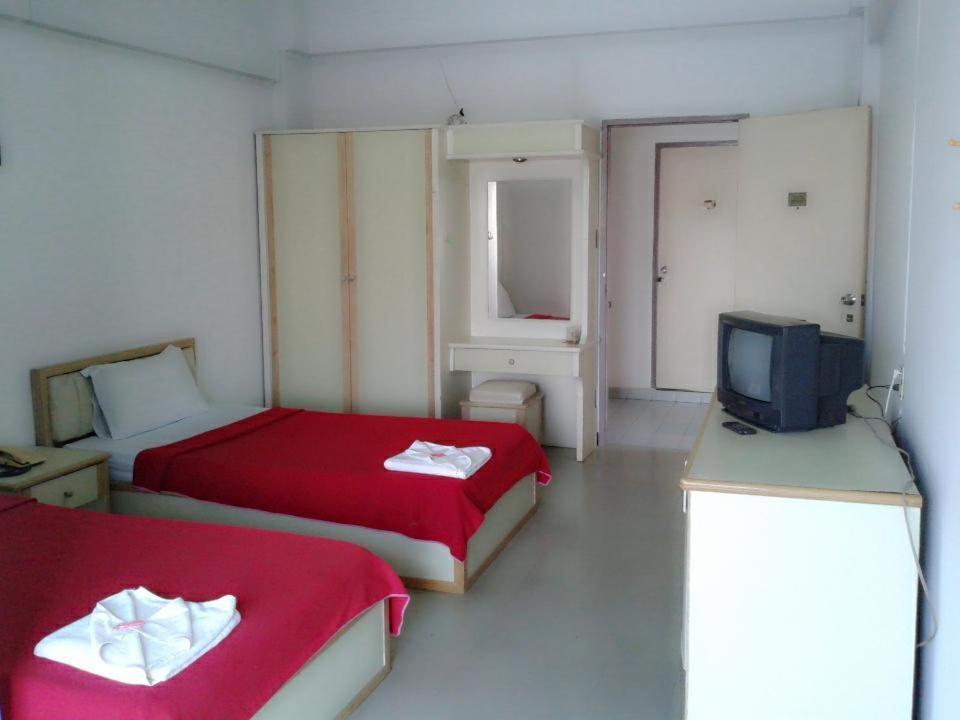 M In Korat Service Apartment Nakhonratchasima Buitenkant foto